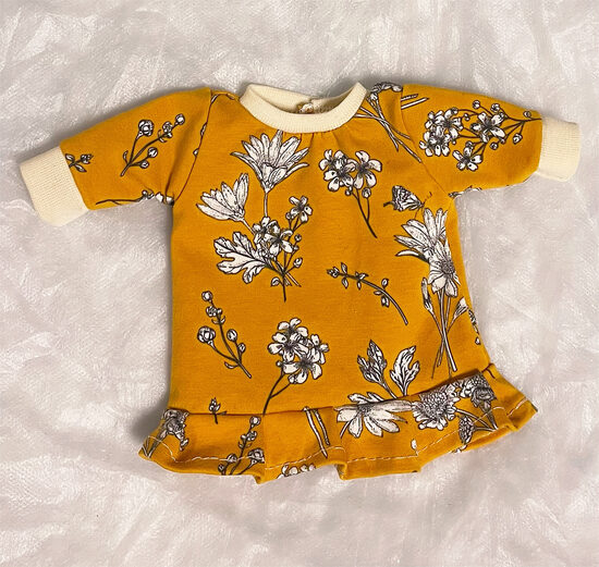 30 cm nukule kollane valgete lilledega tuunika